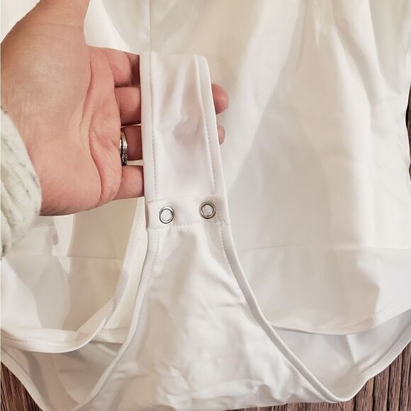 Danielle Bernstein bodysuit  - Picture 6 of 12